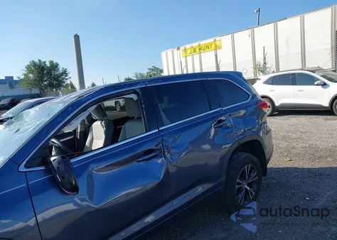 2018 Toyota Highlander Le from USA, damaged, VIN 5TDBZRFH0JS862844